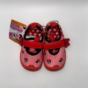 Disney Minnie Mouse Red and Black baby Shoes NWT Size 5/6